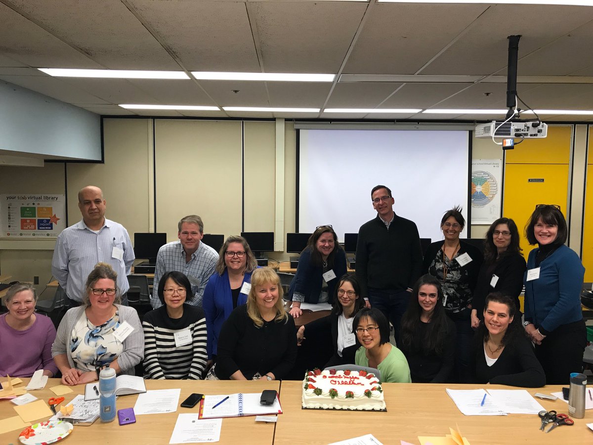 VP_AMarshall's tweet photo. Bittersweet tonight....a farewell to Principal Gibbons from School Council.  We will miss Mrs. Gibbons, and thank her for her dedication to student achievement and life at Northern SS.  Council wishes her the best in her new position as SOE in ⁦@YRDSB⁩ https://t.co/1h3hphqUfk