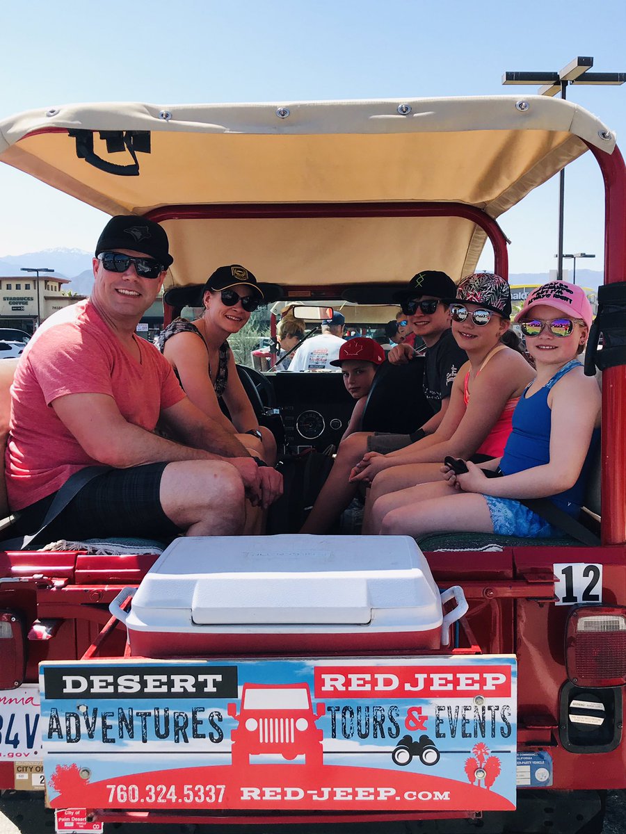 AFPAElliott's tweet image. Thanks to @RedJeepTours for the adventure/education around San Andreas Fault &amp;amp; the beautiful but desolate scenery of Joshua Tree National Park. #hiddenvalley #skullrock #amazing @JoshuaTreeNPS