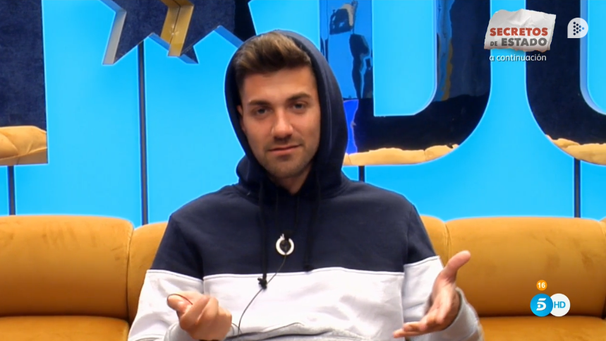 ghoficial's tweet photo. Alejandro, sobre Sofía: "La quiero mucho pero enamorado como antes, para nada" #GHDÚOÚltimaHora14 https://t.co/csbySrt3z2
