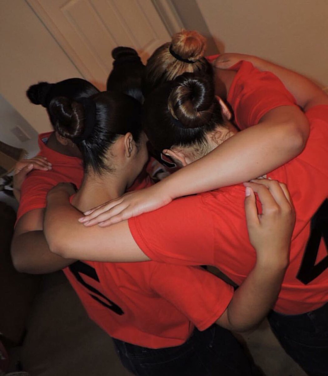 CUS_AlphaXi's tweet photo. We would like to also wish a Happy 3rd CUSiversary to our Nu Line, “Pentamerous Allure”! The 5 of you women have done/continue to do so much for chapter and CUS as a whole. We hope you have a great CUSiverary ❤️ we love you!
#NuLine #PentamerousAllure https://t.co/t9eYkp6ucz