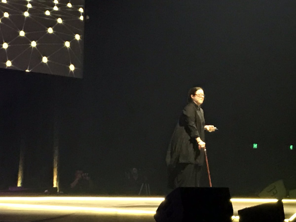 _NMay's tweet photo. The wonderful @MADforpeace mixes humour with heartbreaking honesty, using her story to invite us to reflect on wonderful, personal accounts of how the little things we (first responders, paramedics, doctors, nurses, physios) do as people make a huge difference. #smacc https://t.co/o2b71ioj3U