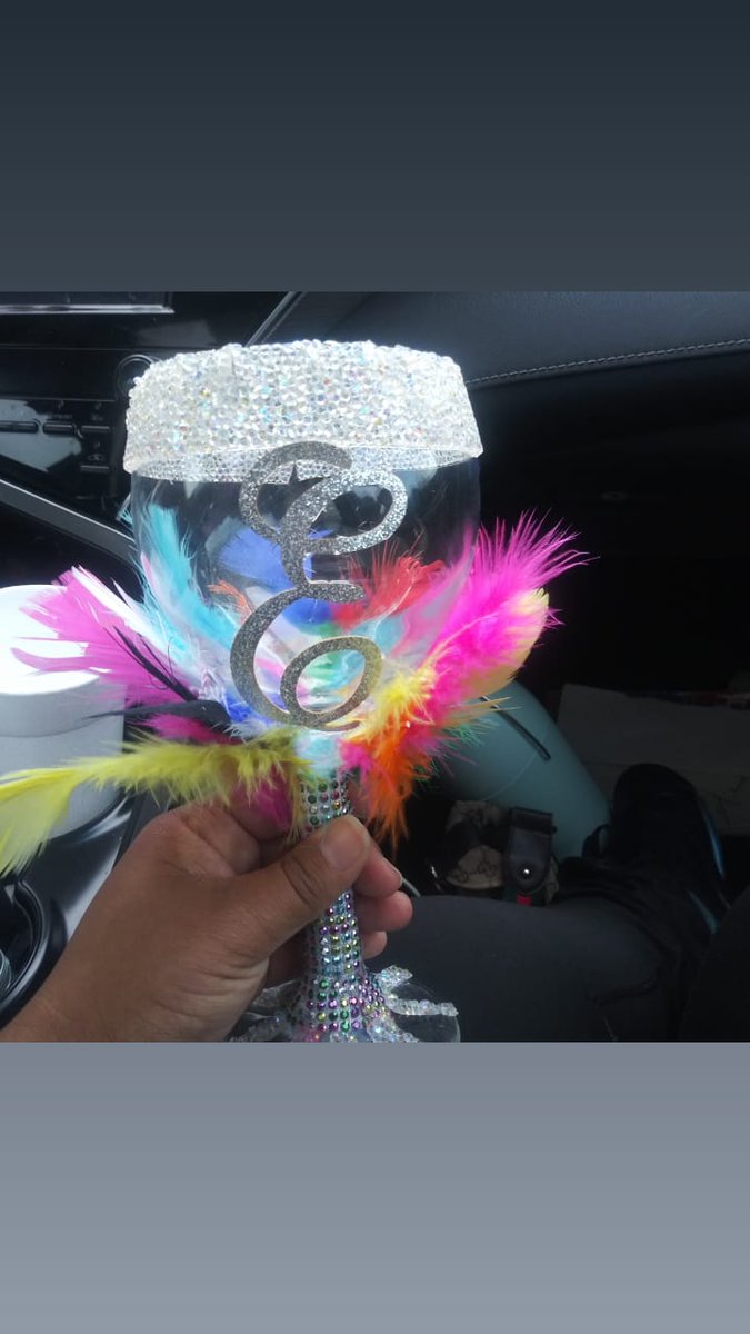 Dmays5's tweet photo. Contact me for a special design glass for a special occasion https://t.co/nCMXFhJdUz
