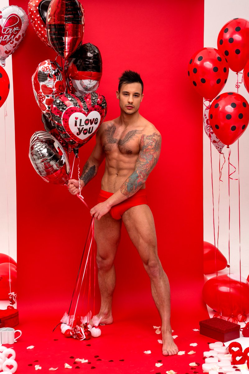 ayocooperdia's tweet photo. #HappyValentinesDay everybody! https://t.co/0d9ecPsBFg