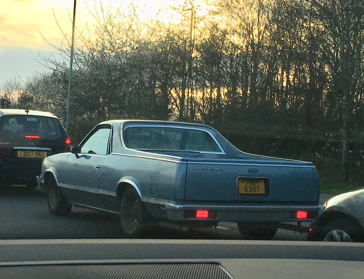 judith_sheen's tweet photo. #ThroughTheWindscreen spotted #Chevrolet 💪😎 https://t.co/IiTXJGXq9H