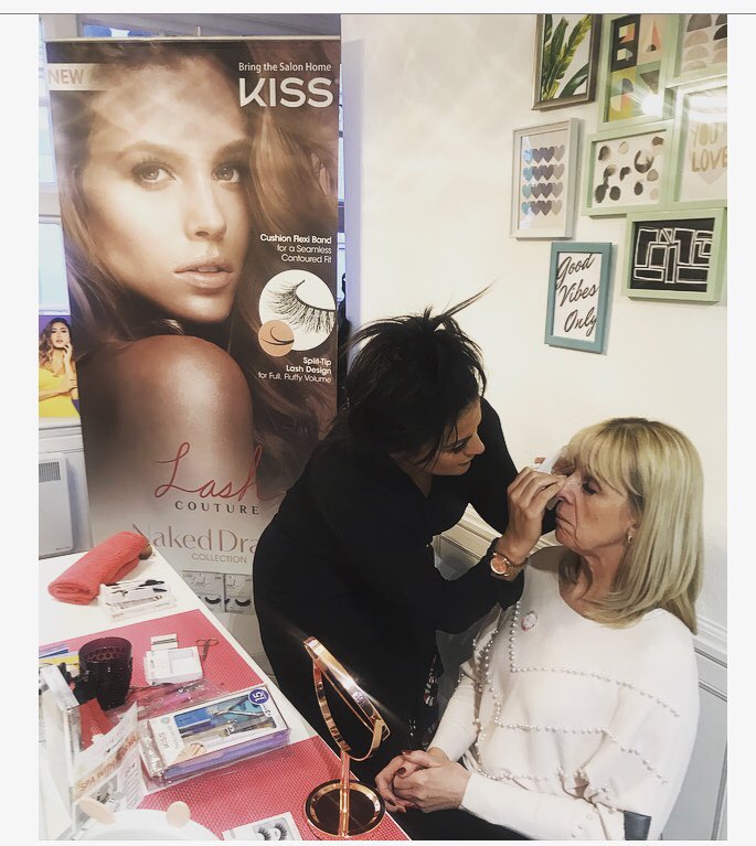 Sam_Masters's tweet photo. @KissProducts thanks for pampering my mum tonight; we had the best time @alexsilverpr☺️ #spawithyourma https://t.co/oP987vIqxi