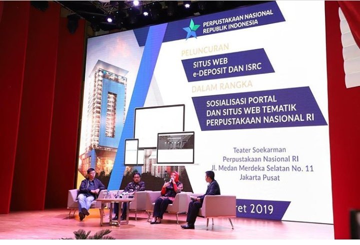 tgondomono's tweet photo. @perpusnas1 Diskusi dan peluncuran e-Deposit, aplikasi deposit karya elektronik implementasi UU serah simpan dan karya rekam di Indonesia. 25 Maret 2019. #SSKCKR #edeposit #legaldeposit https://t.co/Ywnf73BRkP