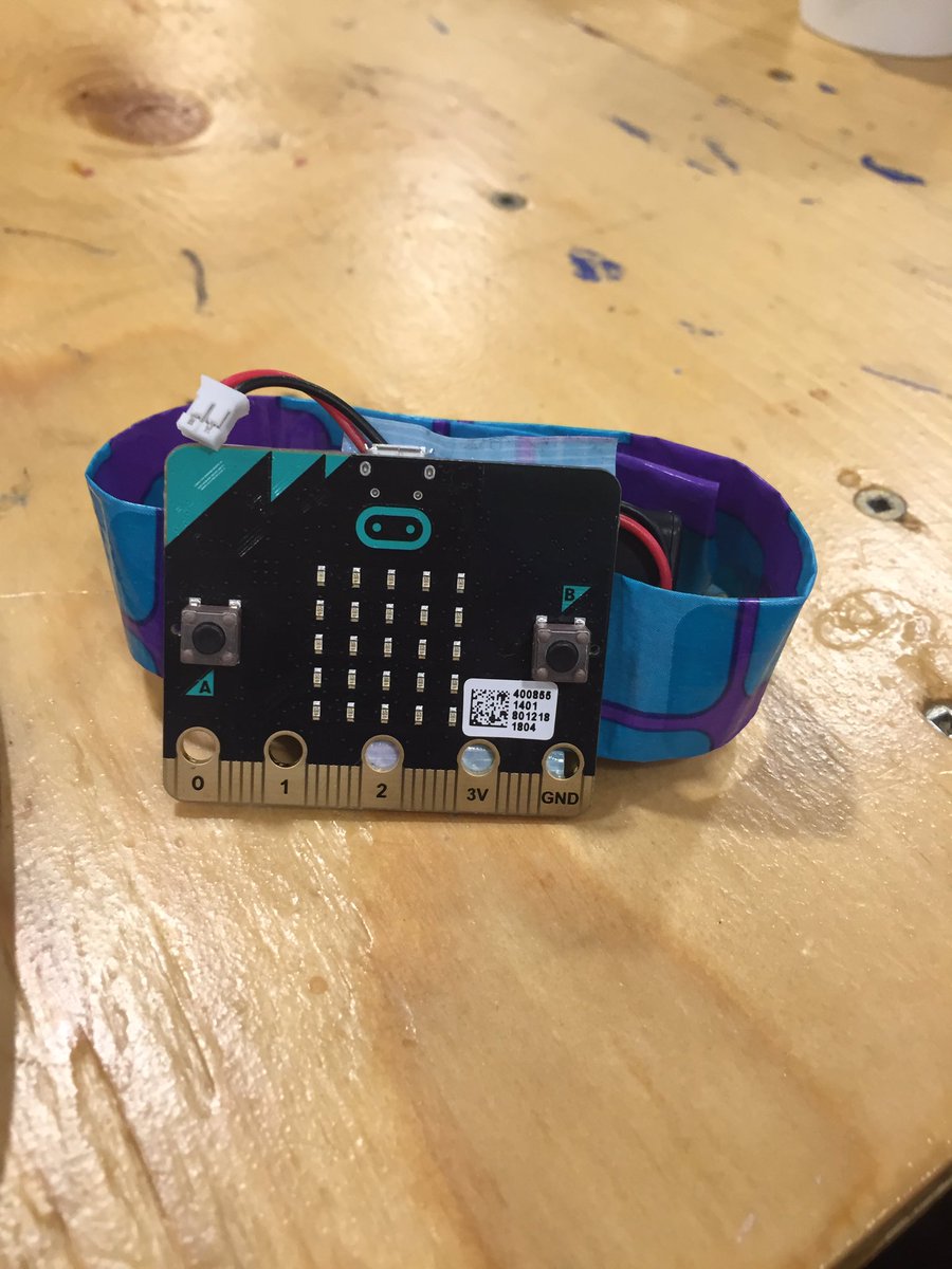 physedbum's tweet photo. Unlocking the Micro:bit with Extensions meet up. @KidsCoding @lighthouse_labs #kidscodingmicrobits Making a pedometer #2 https://t.co/lK1ucF8H7B