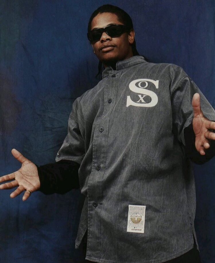 b_oldskool's tweet photo. R.I.P to the GODFATHER OF GANGSTA RAP🙏🏽Eazymuthaphukkin E!#₩£$T COAST PIONEER! https://t.co/LsAlCj5qq7