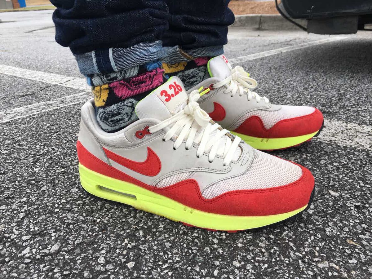 TheShoeGame's tweet photo. Our community reppin for #AirMaxDay

Post your pics —> https://t.co/7hm8hwRkl6 https://t.co/r0IpkdfQc3
