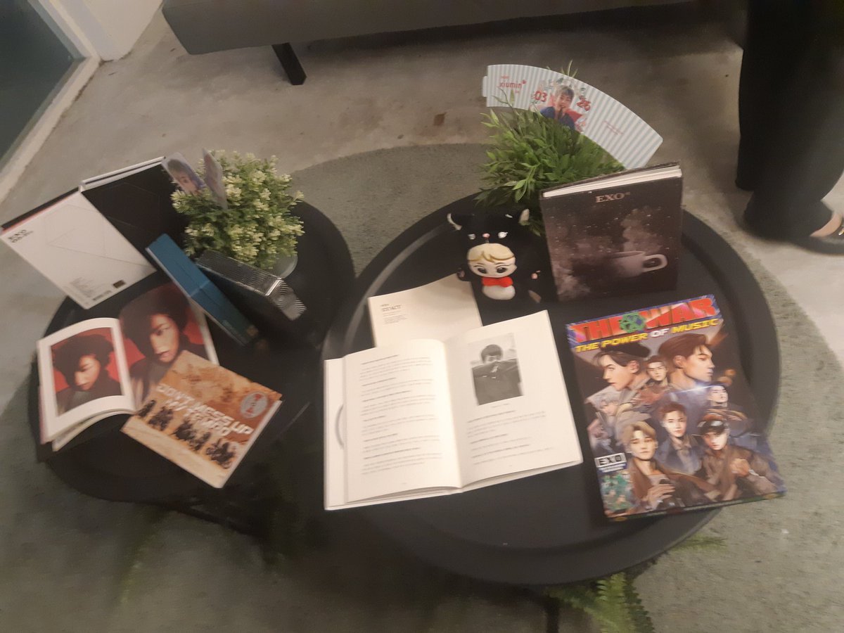 wooyaboya's tweet photo. Thank you @bloomingxiusg for the beautiful event for our one and only xiumin :3 it's my forst time attending such an event and it's amazing :) https://t.co/p2L2i0TKqp