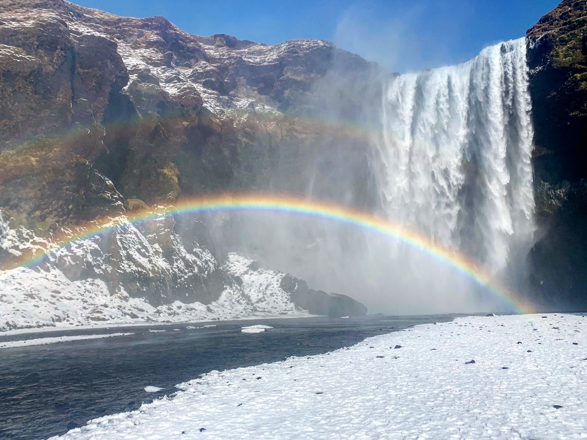 aida_marke's tweet photo. What a wonderful world! #iceland #travel https://t.co/64adBFz8pC