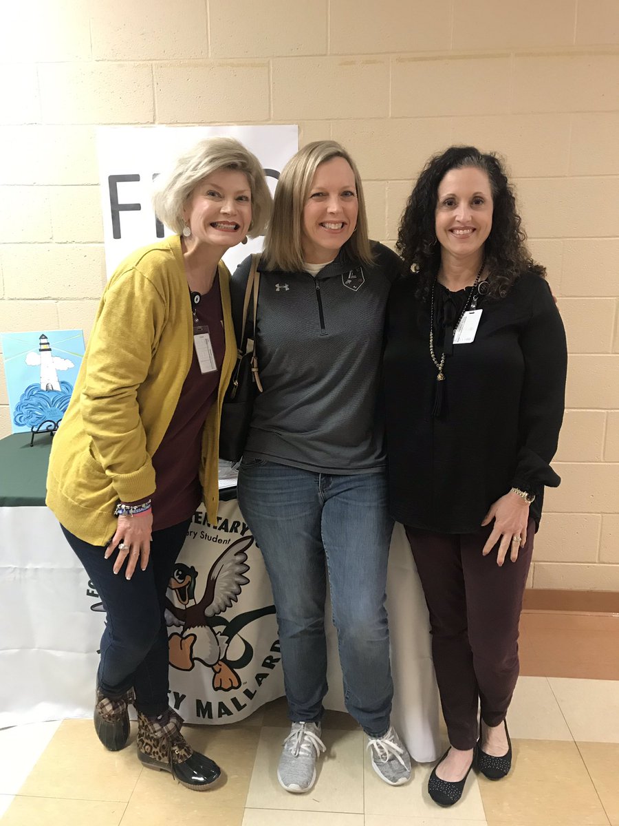 AMGreenSC's tweet photo. One of my favorite events of the school year…Pelion Schools Showcase! @PrincipalPoole1 @principalkai @DarbyFitz @FortsPond @JanetRicard https://t.co/IqHcBoJaI3
