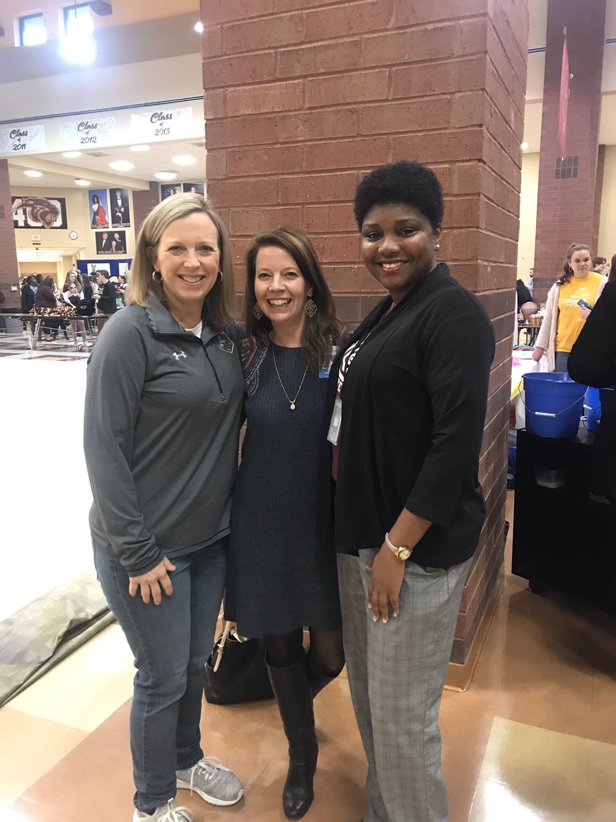 AMGreenSC's tweet photo. One of my favorite events of the school year…Pelion Schools Showcase! @PrincipalPoole1 @principalkai @DarbyFitz @FortsPond @JanetRicard https://t.co/IqHcBoJaI3