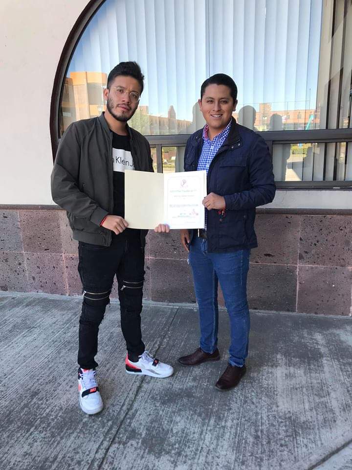 RedJPTol's tweet photo. Les damos una cordial bienvenida a nuestros nuevos integrantes de nuestra red juventud popular Toluca. Seguros estamos que abanderarán las causas sociales de Toluca
#DejandoHuella #SomosJPToluca #UnNuevoComienzo
@PRI_EDOMEX
@PrensaCENPRI https://t.co/xncLRNw8GU