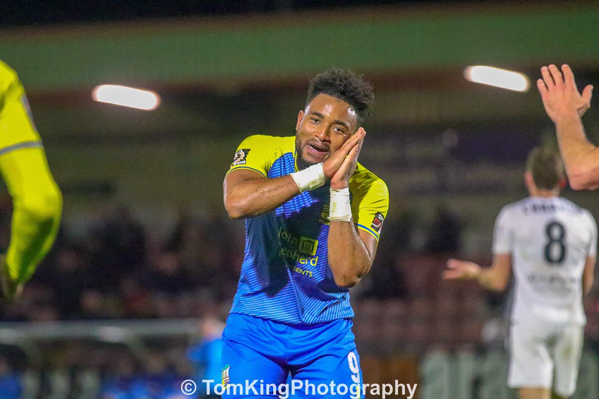 tomkingphoto's tweet photo. @adiyussuf 20 goals for the season isn’t bad. #NoGoalsNoSleep https://t.co/9IfNGtfY2a