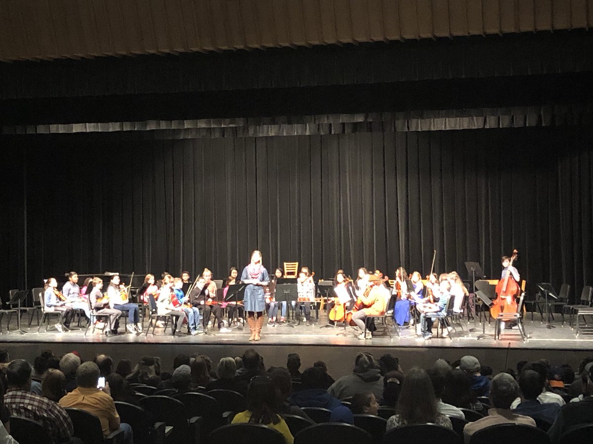 LibertySCCSD's tweet photo. Enjoying our Jr. Wolverine Orchestra students performing with all West feeder schools in a collaborative performance. #wearewest #sccsd https://t.co/ctTm51s3G9