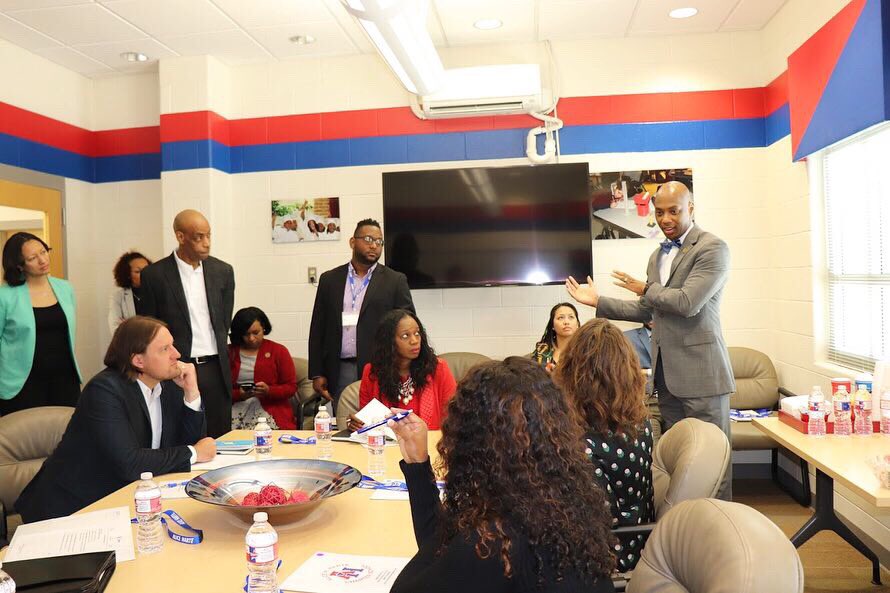 NOLAPSchools's tweet photo. Today, we had the opportunity to show school leaders &amp; Supts throughout the country w/ @chiefsforchange the awesome things happening in our public schools in #NOLA. Members got to meet our students &amp; school staff and visit classrooms at @habanscharter &amp; @AliceHarteNOLA #Nolaed https://t.co/fAI8kbjxox