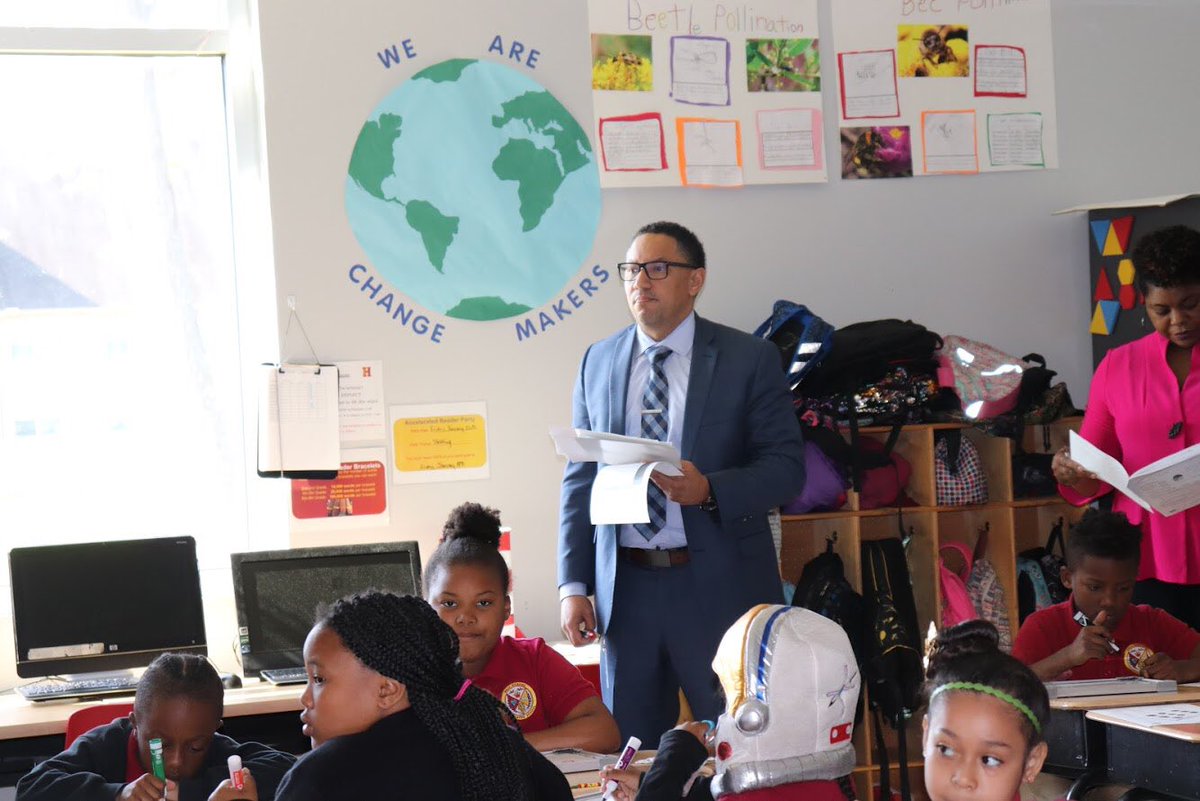 NOLAPSchools's tweet photo. Today, we had the opportunity to show school leaders &amp; Supts throughout the country w/ @chiefsforchange the awesome things happening in our public schools in #NOLA. Members got to meet our students &amp; school staff and visit classrooms at @habanscharter &amp; @AliceHarteNOLA #Nolaed https://t.co/fAI8kbjxox