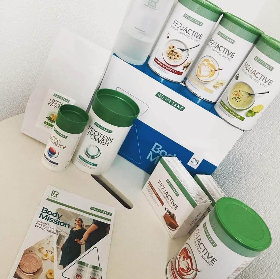 HBodycare's tweet photo. Programme 28 jours Body Mission 🔝
#mincir #maigrir #pertedepoids #reequilibragealimentaire #regime #fitness  #mangersain #motivation #sport #musculation #shake #perdredupoids #healthy #mangermieux #fitgirl  #minceur #diet #fit  #eatclean #bienetre #ventreplat #nopainnogain https://t.co/2Okq2phO0D