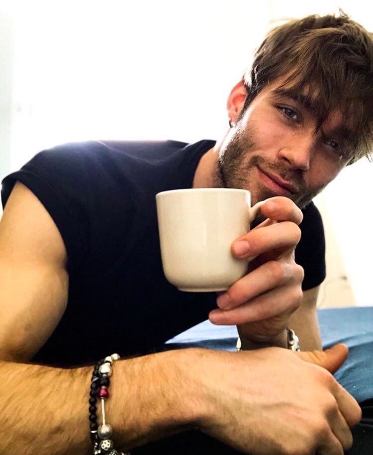 Jesteś architektem moich snów, projektantem uśmiechu, wynalazcą szczęścia. ❤️🌈