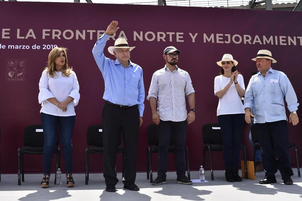 CIIEITZacatepec's tweet photo. INADEM_SE: RT GMarquezColin: Mejorar las remuneraciones y crear mejores condiciones para la inversión productiva fueron los principios impulsores del programa Zona Libre de la Frontera Norte, que hoy ya rinde sus primeros frutos. 

#ZonaLibre
#EconomíaIn… https://t.co/wEfXsammQD