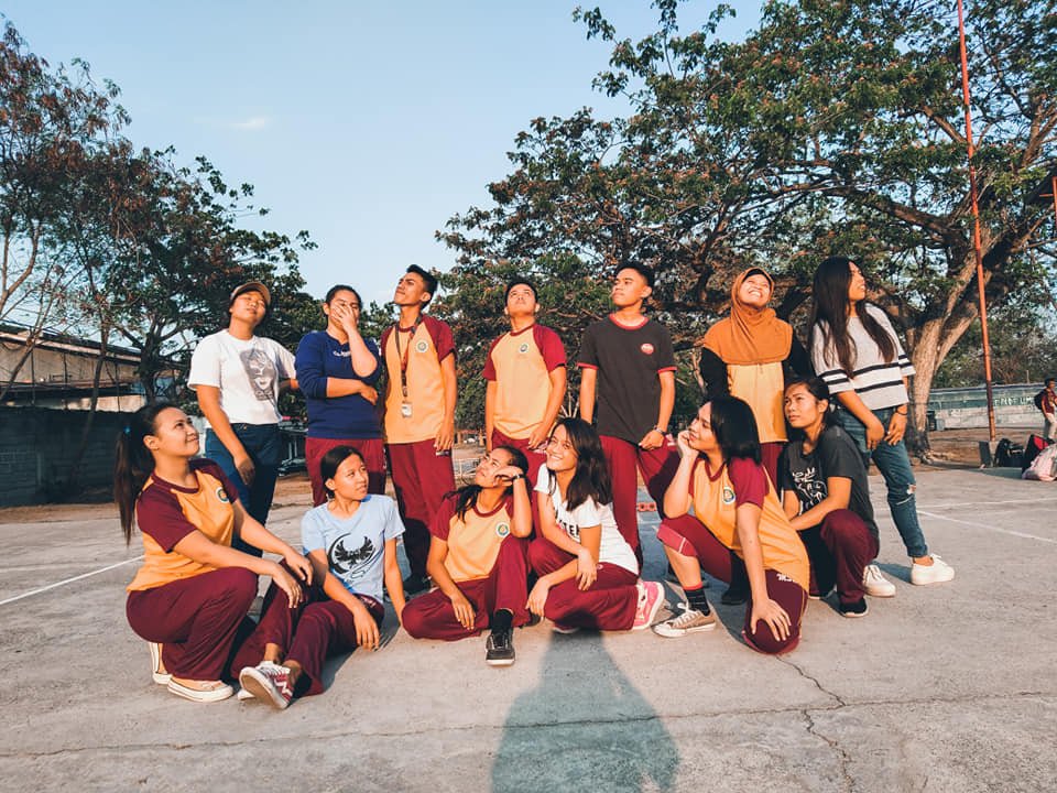 rosielyngrace's tweet photo. - #TeamOneDown 😍❣️🖤 P.E pa moooore https://t.co/J4IIKfozcP