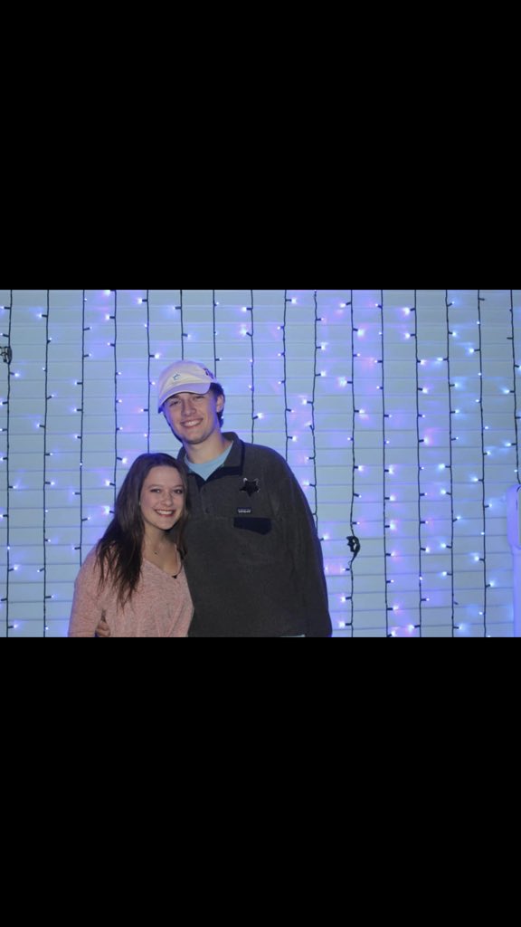 ian_wyman4's tweet photo. Happy birthday to the girl who’s constantly giving me every reason to smile, who gives the best hugs, and who always makes me the happiest and most blessed man alive #nasty19 https://t.co/32TsEyQ9B1