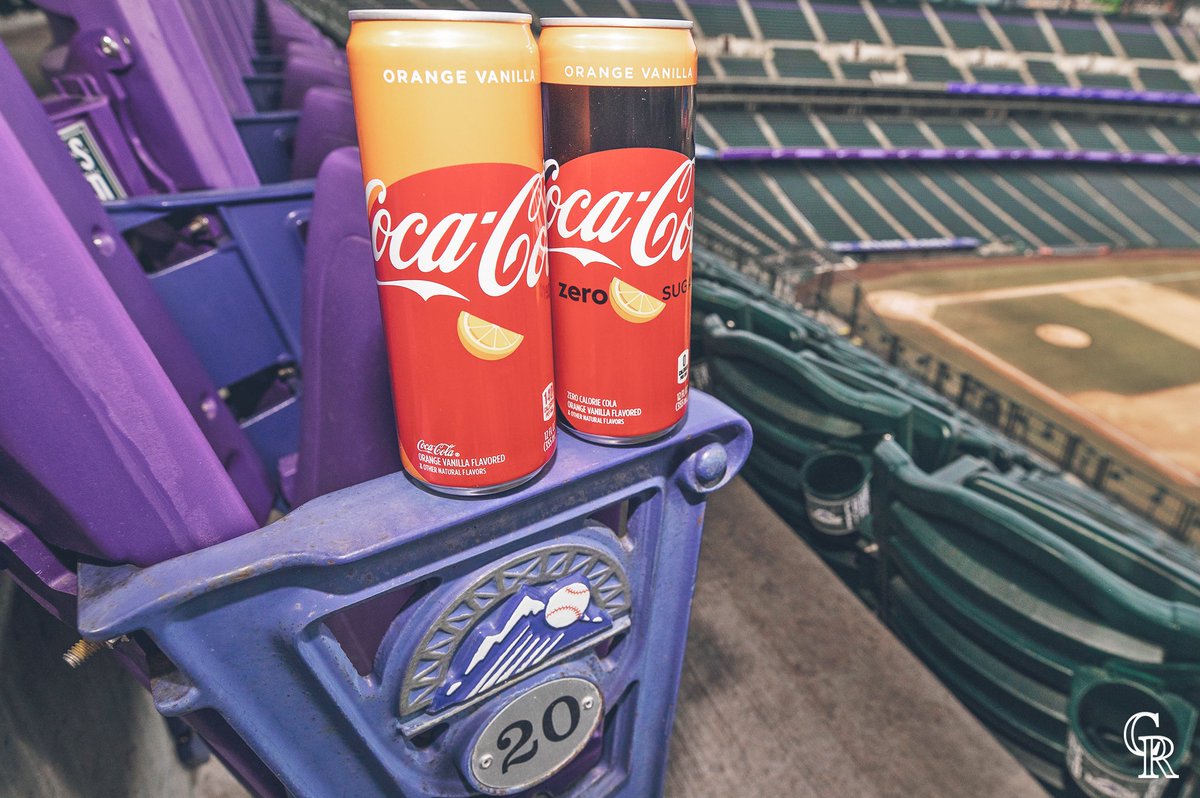 Orange Vanilla lookin’ fresh in the Purple Row

#NewSeasonNewFlavor 🍊💜