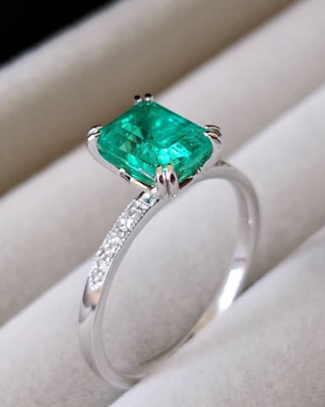 Image credit: @artinjewels (Instagram)

#emeraldring #ringsph #ringspiration #showmeyourrings #jewelrygram #jewelryph #jewelleryph #jewellery #jewelryporn #finejewelry #jotd #jewelrylover #jewelrydesign #diamondsph #diamonds #sapphire #emerald #engagementring  #jewelry
