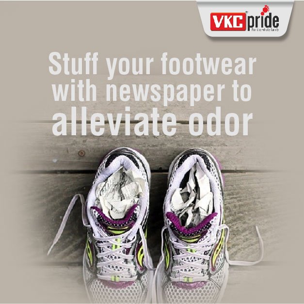 official_VKC's tweet photo. Smelly footwear? Here is an easy tip! 
Place crumpled newspaper in shoes overnight to soak up moisture, you can even splash a few drops of essential oils on the papers too!
And voila! No more smelly footwear. 

#Footwear #Tips #VKCTips #ShoeTips #ShoeCare https://t.co/dQSsejXPYt