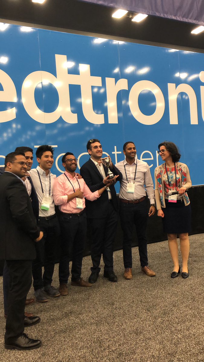 HannaJavan's tweet photo. My mentor Dr.Abi-Jaoudeh is announcing the best poster #SIR19ATX #IAmIR #WomenInIR #twittIR #UCI https://t.co/nf9fcebEkW