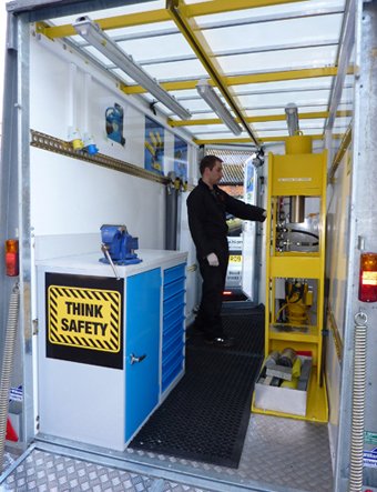 Hi_Press's tweet photo. The Hi-Press Hydraulics Ltd onsite hydraulic testing trailer is also equipped to perform minor onsite repairs and servicing of hydraulic equipment.
.
.
.
https://t.co/3gwaEShRk7 #enerpac #enerpachydraulics #enerpachydraulicequipment #enerpacdistributor #HydraulicSystemTesting https://t.co/i4MQFXobEP