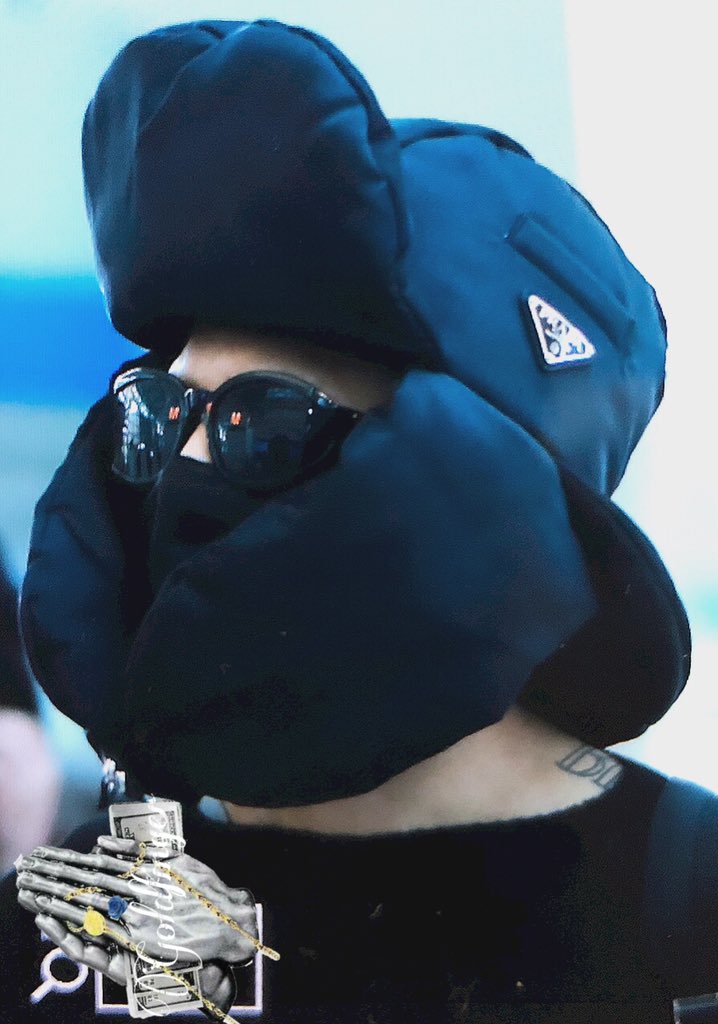 오늘 의 패셔니스타.～～～우왕, 멋져요
<a href="/official_mino_/">official_mino_</a> 
#WINNER  #위너 #송민호 #MINO #미노