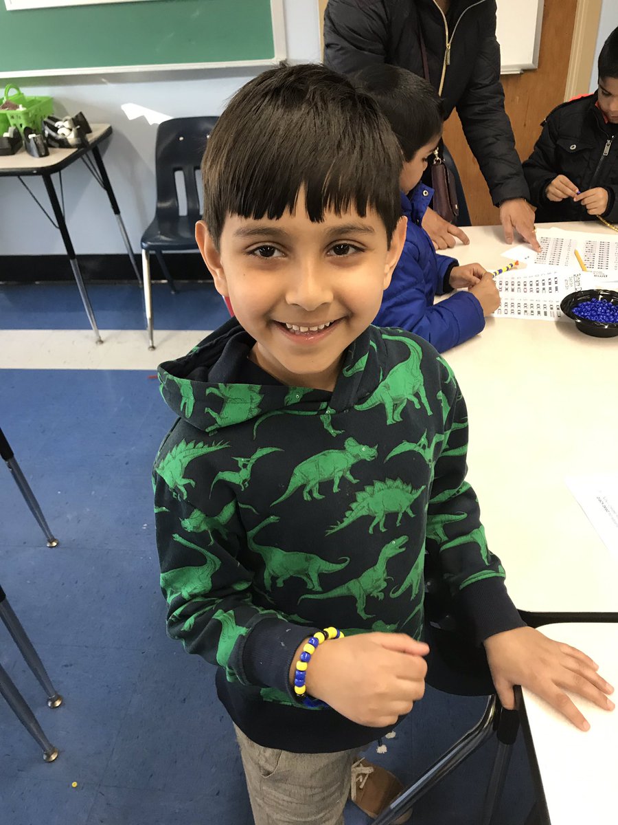 MrsMcCann110's tweet image. STEAM Night was a success! Thank you to everyone who came! @WTCRams  #binarycoding #binarybracelets