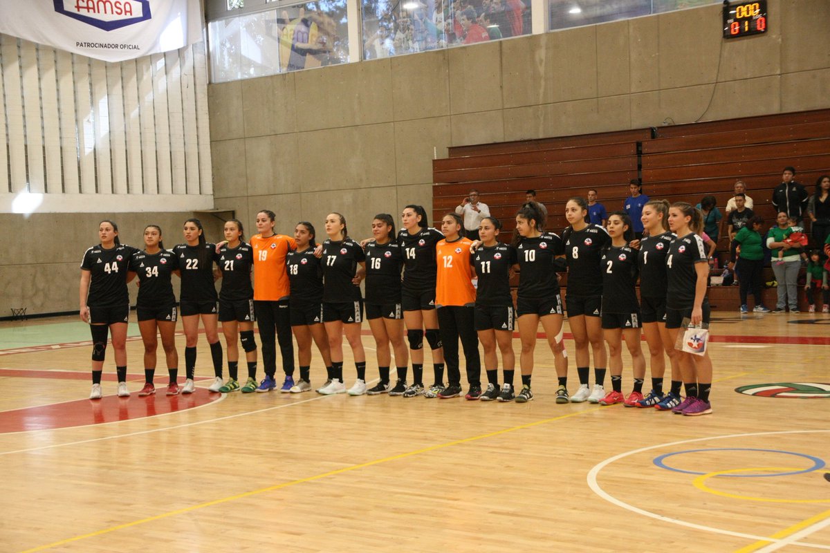 INDChileOficial's tweet photo. ¡Inicio triunfal🤾‍♀️🇨🇱! @balonmanochile femenino venció 29-22 a #Guatemala @COGuatemalteco en juego inaugural del Repechaje para @Lima2019Juegos 🇵🇪 📸 @COM_Mexico #ChileCompite https://t.co/QujtEAdMiZ