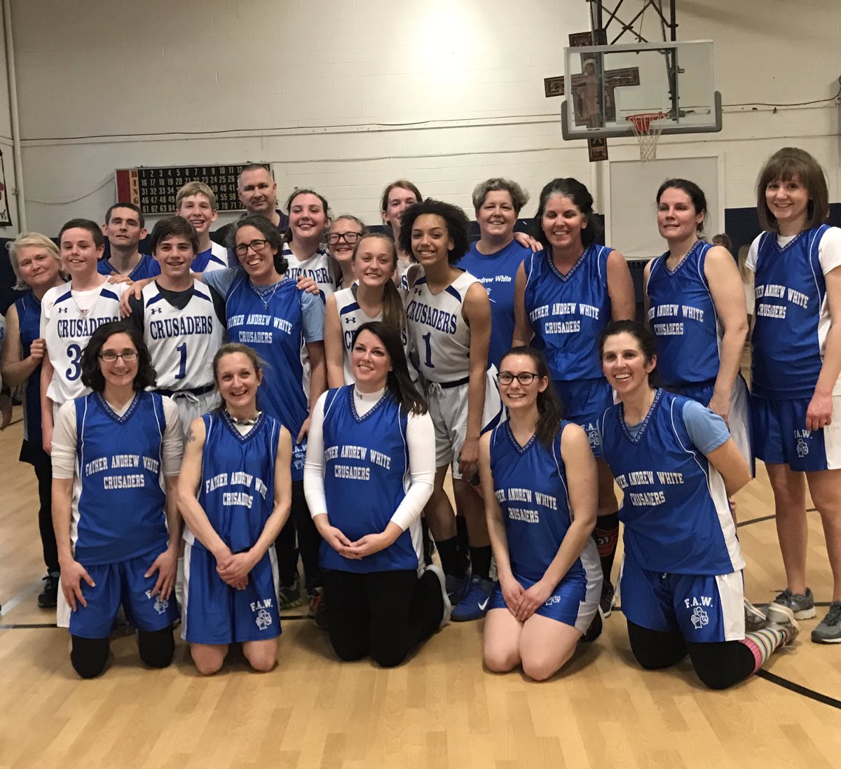 hmfrancisco's tweet photo. @FAWcrusaders Faculty/Alumni vs. 8th grade...March Madness at its finest!!! #hoopsforhospice #winning https://t.co/QIiWcNQKpZ