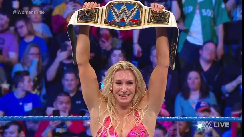 wweespanol's tweet photo. 8 VECES CAMPEONA! A @MSCharlotteWWE le llaman la Reina por algo! ¿Es la mejor de todos los tiempos?

#SDLive #WWExFOX https://t.co/MXgmTfgkqj