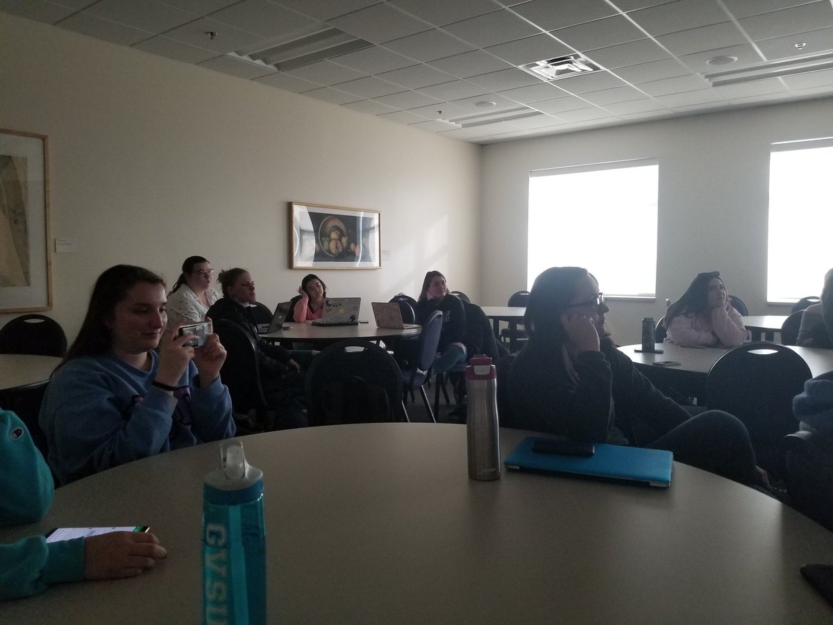 GVPhiSigmaPi's tweet photo. We had our first ever Passion Project! We were able to hear brothers explain their passions such as soccer, Bloodborne, conspiracy theories, maps, their dogs, bassoons, &amp; even corgis! Thanks to our scholarship chair Rileigh for an AWESOME event!! 💜💛 #PhiSigmaPi #scholarship https://t.co/sYSXfS1GwU