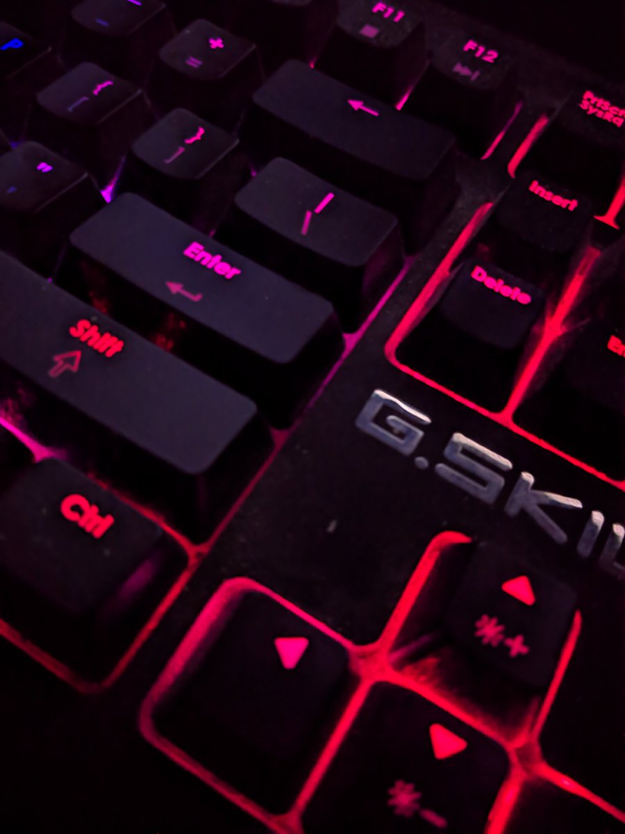 rupsahmed's tweet photo. Using for years
#gskill #gskillgaming #gskillz #gskills #gskiller #gskillrgb #logitech #G402 #gskillkm570 #gskilltech #gskillinit #pc #gaming #gtx #nzxt #gamingpc #corsair #pcgaming #games #fortnite #pcmasterrace #computer #ryzen https://t.co/BM3WCD5KW9