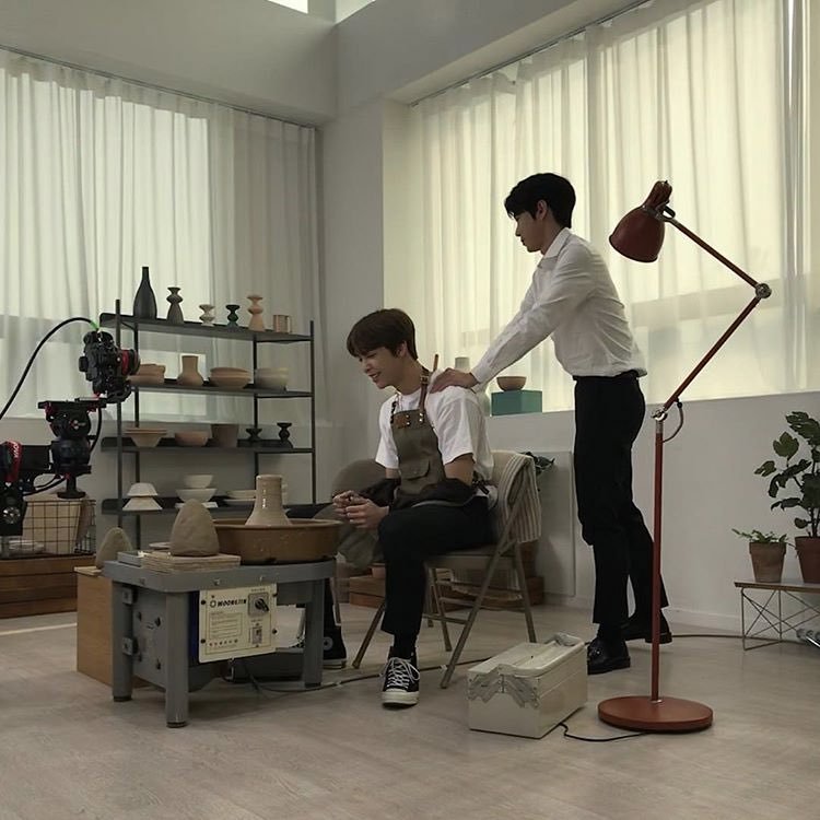 winonanoidea's tweet photo. 사랑과 영혼요? 갑자기요? 왜요? https://t.co/sO4T1yhbvh