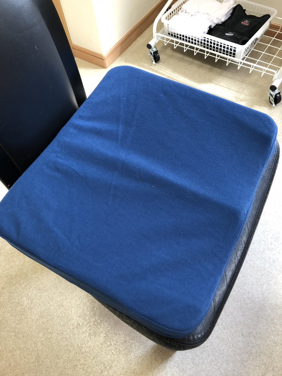 腰痛クッション