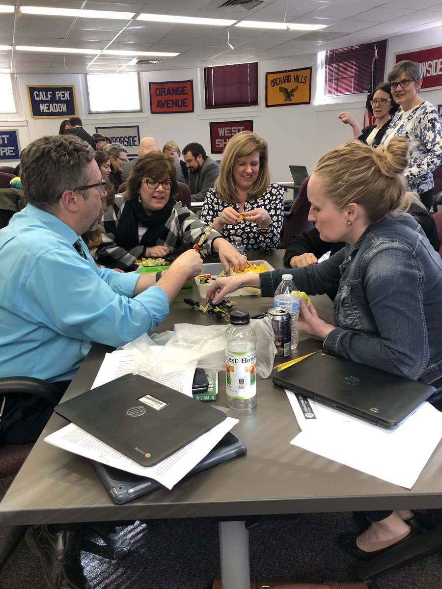 MilfordSuper's tweet image. Learning intentions &amp;amp; success criteria through “build a toy” with administrators @isobeltx @mpsdrfedigan #MPSdreamteam #highqualityinstruction