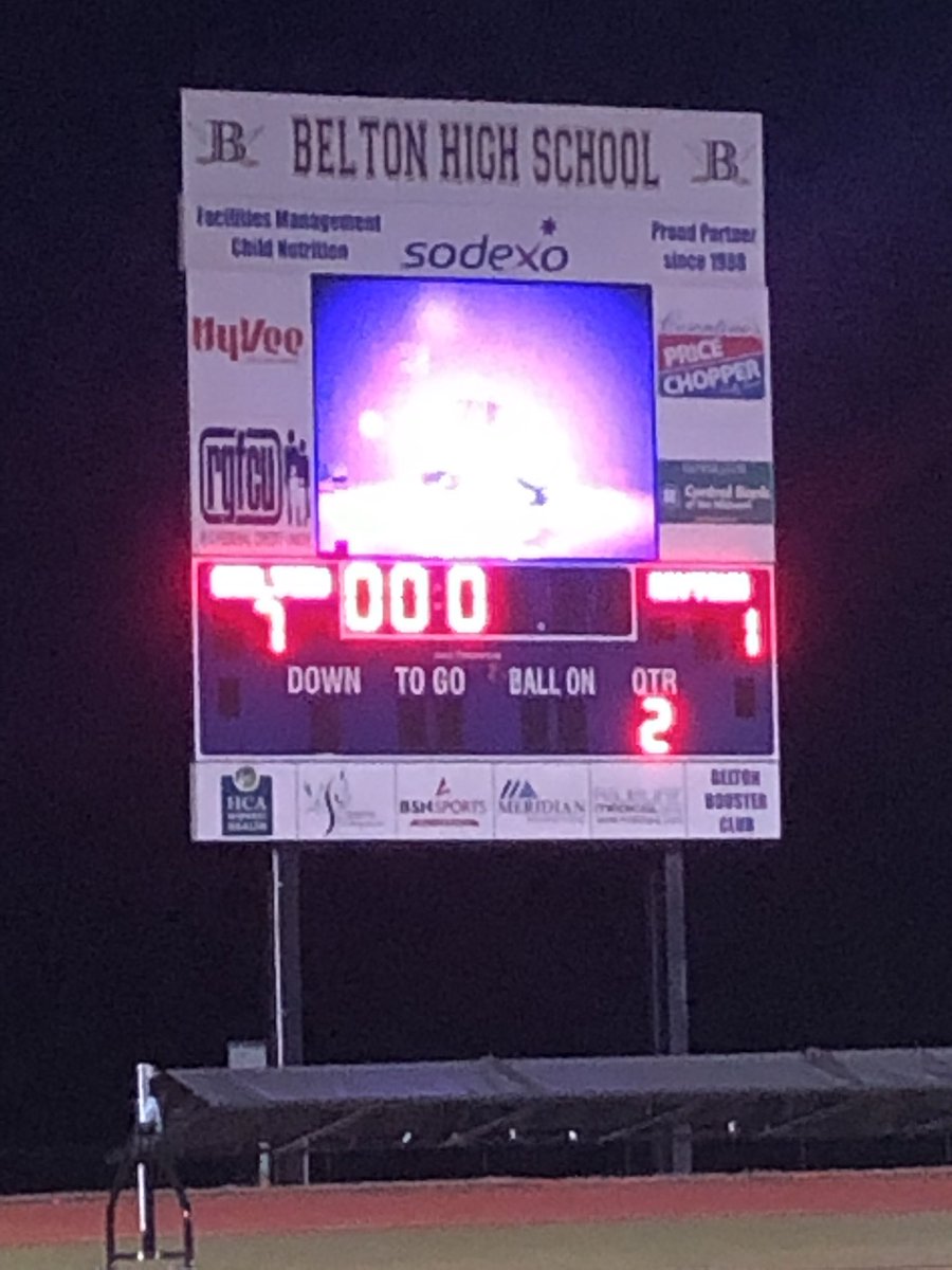 The lady Pirates are 1-0 in conference after tonight’s win over Raytown!