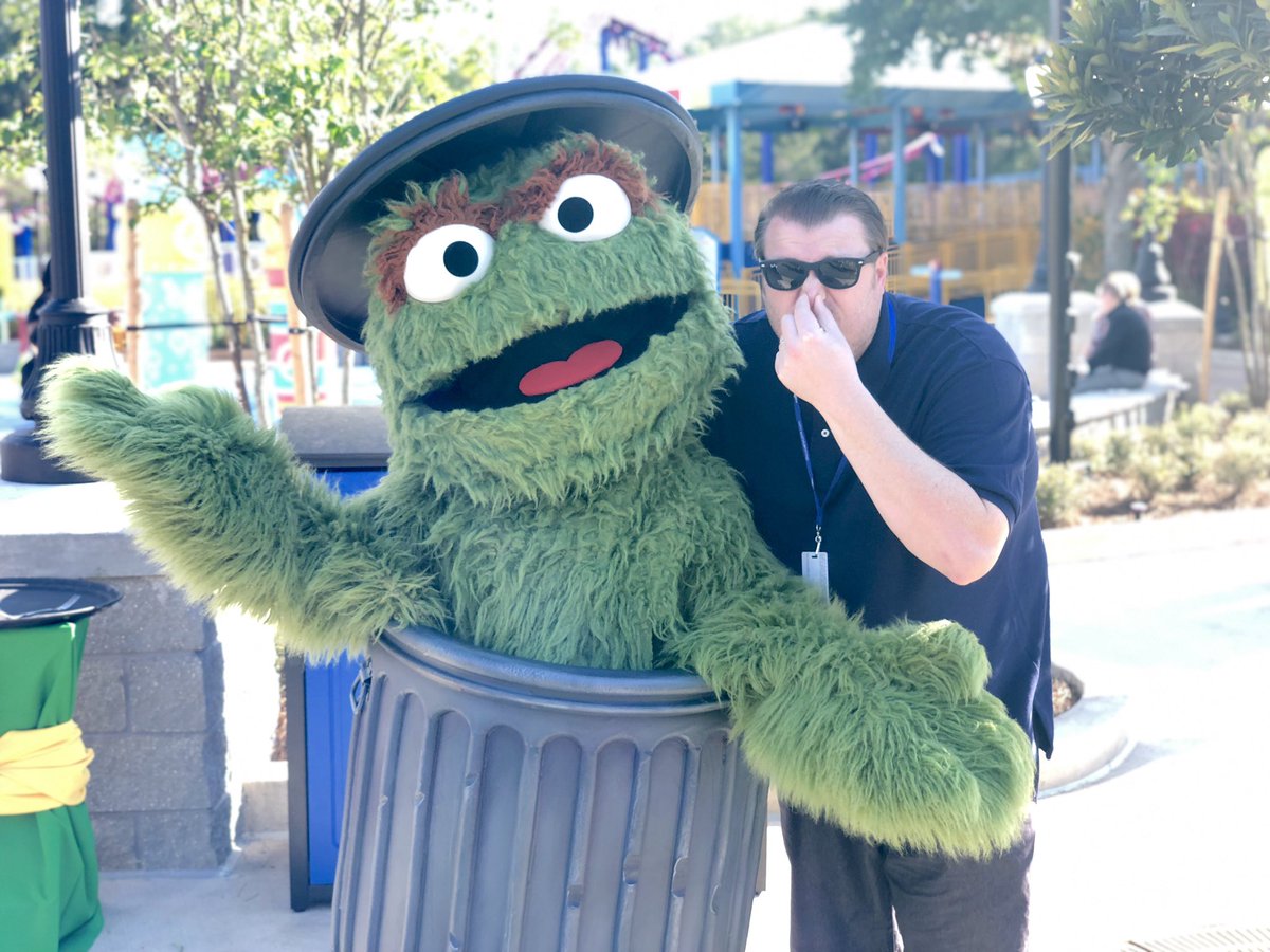 baztodd's tweet photo. Managed to blag myself into the VIP launch of the new Sesame Street theme park #SweetTalker #ParkToPlanet #VisitOrlando #TopBlagger #ElmoLovesMe #SesameStreet https://t.co/FZdWNg0bz6