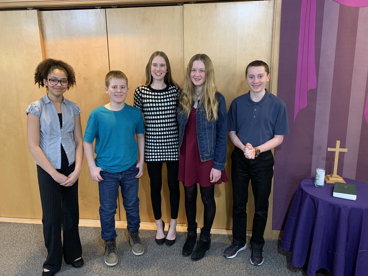 RavensSTA's tweet image. Congratulations to our grade 7&amp;amp;8 students who represented our school this evening at the @cdsbeo French Public Speaking Competition. L-R; Abbey G, Easton L, Paige L, Shannon A, and Caleb T. #studentsuccess #publicspeaking #frenchsecondlanguage