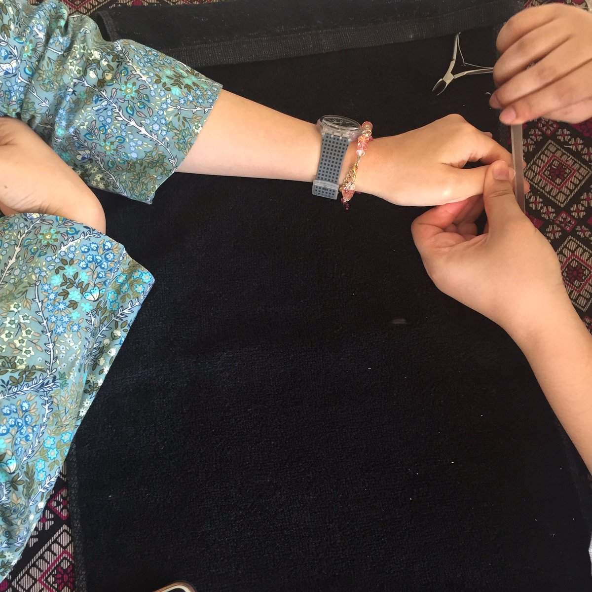 mada_malaysia's tweet photo. Pampered yourself di mini manicure spa di Konkos. Hanya rm20 kita boleh dapat kuku yang cantik. 

#madamabeles
#OurFoodOurFuture 
#MCS2019 https://t.co/MWqFYluVyN