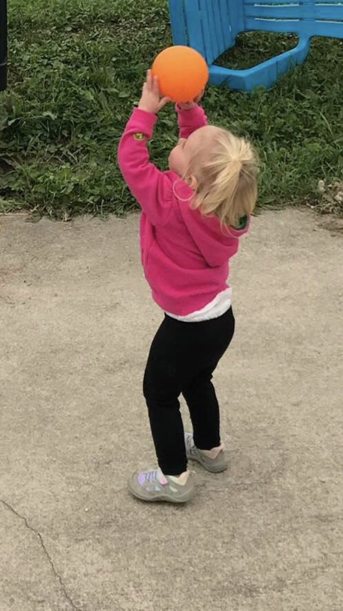 That form though 😍🏀 #baller #perfectform #2yearsold
