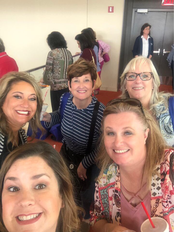 nataliefitzie's tweet photo. I had a wonderful evening with my team at Celebrating Champions of Education! #MilamMagnet #edchamps2019 #ecisdappreciation @EctorCountyISD https://t.co/S9wsb3SdRu