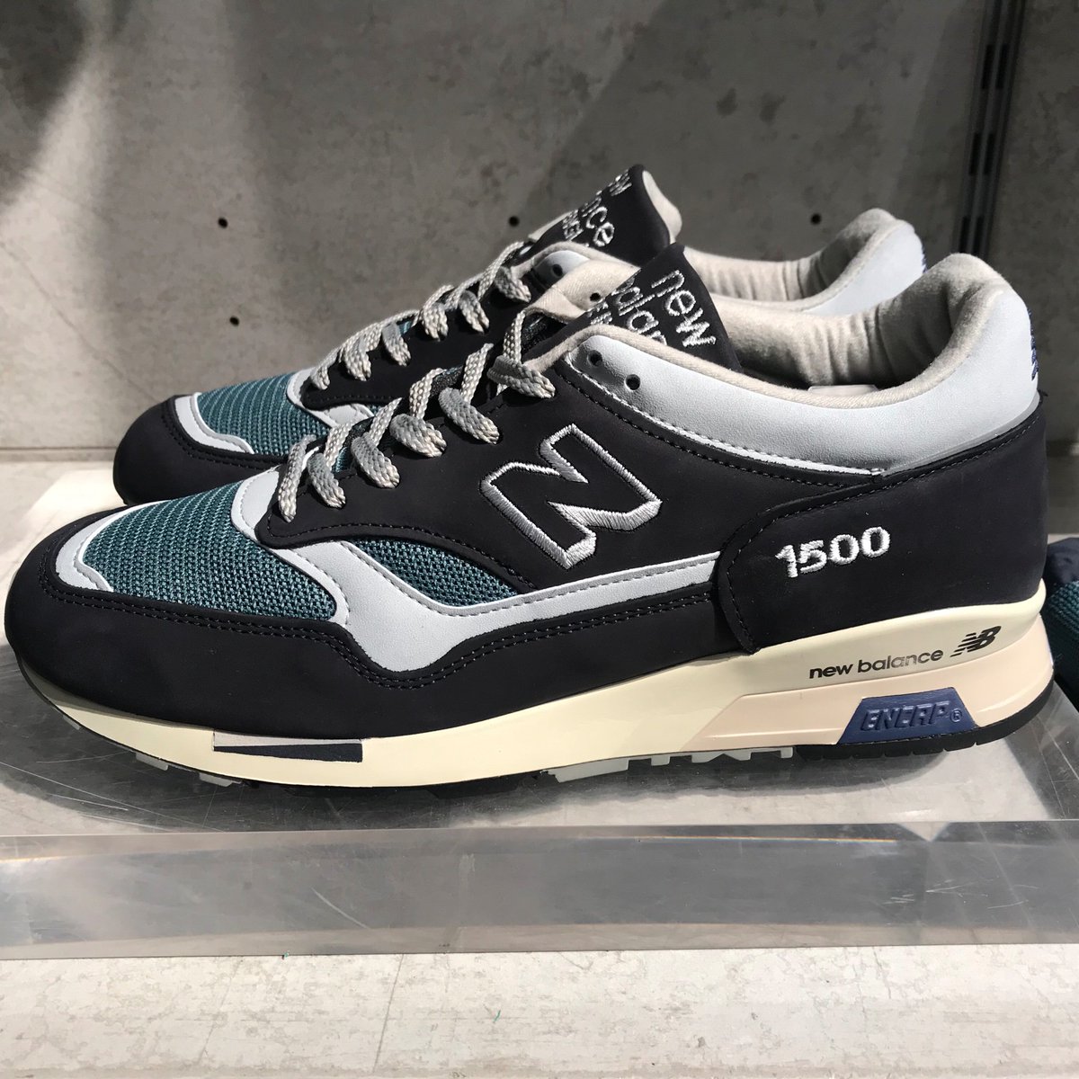 nb_SAPPORO's tweet photo. #NEWBALANCE × #BRIEFING

「 #M1500 」の記念カラーである「OGN」カラーの素材をそのまま採用したコレクション🎉🎉

BRIEFINGアーカイブモデル「 #EASYWIRE 」の限定復刻😳
さらにサコッシュ、PCケース、ポーチの計4型を展開🤭💞

#NB #newbalance #ニューバランス #ニューバランス札幌 #コラボ https://t.co/PRuh6tPUPt