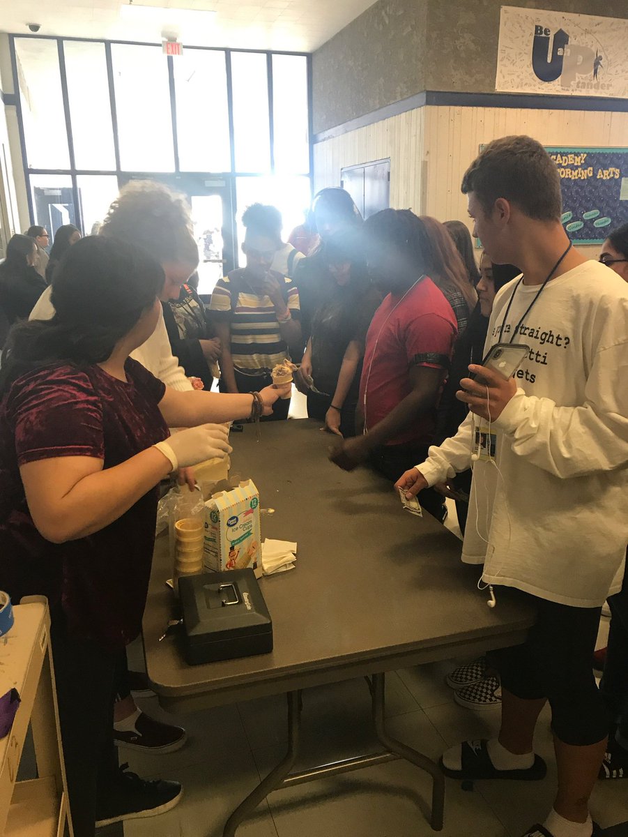 bhsdeca46's tweet photo. The first day of our fundraiser was a success!! We are selling ice cream for $1 for the rest of the week. So come by and get a nice cold treat!!! https://t.co/6C9930fwzl